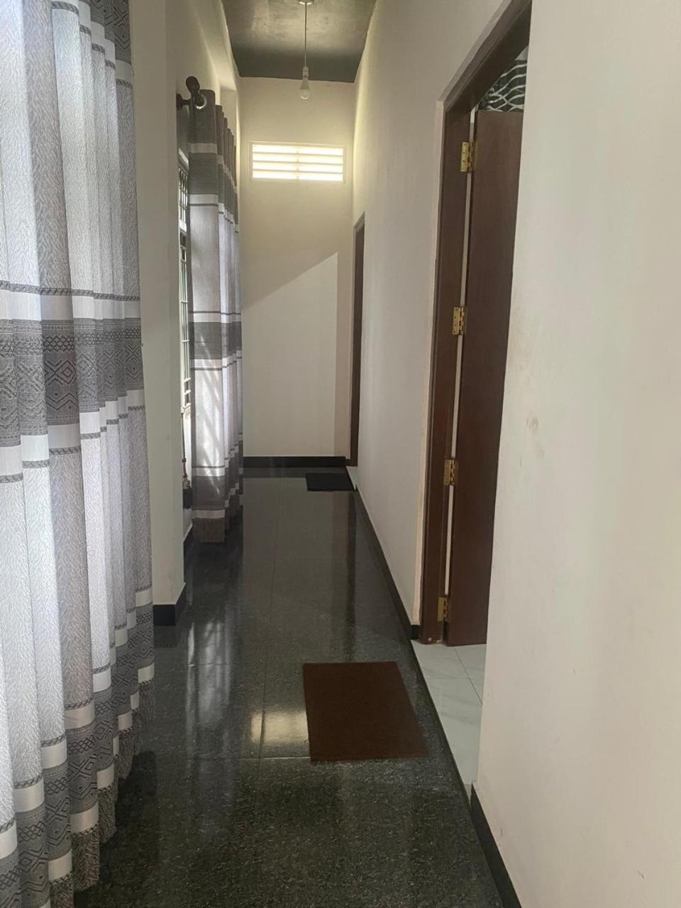 Black Rose Guest Gampaha Exterior foto