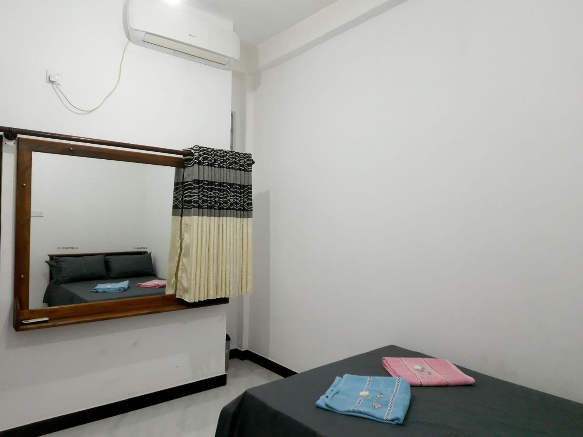 Black Rose Guest Gampaha Exterior foto